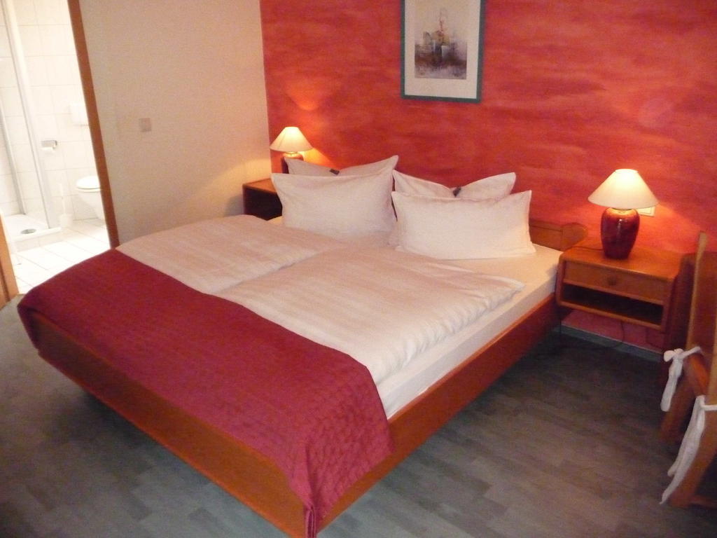 Hotel Am Grudenberg Халберщат Стая снимка