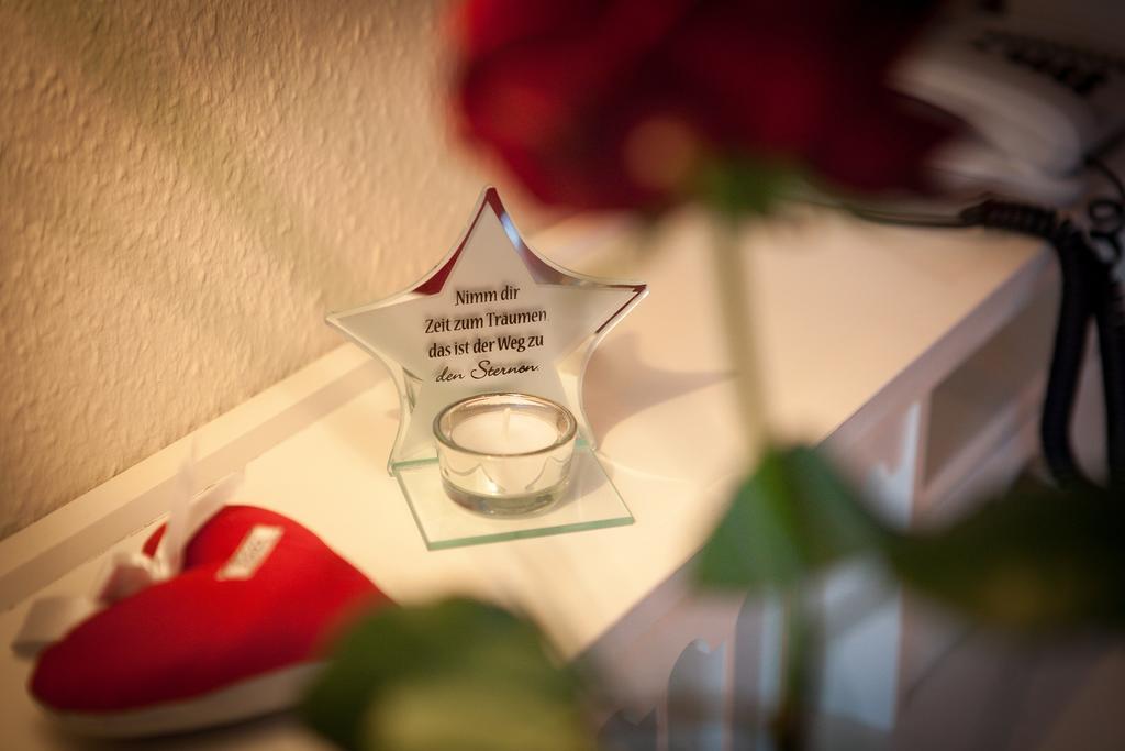 Hotel Am Grudenberg Халберщат Екстериор снимка