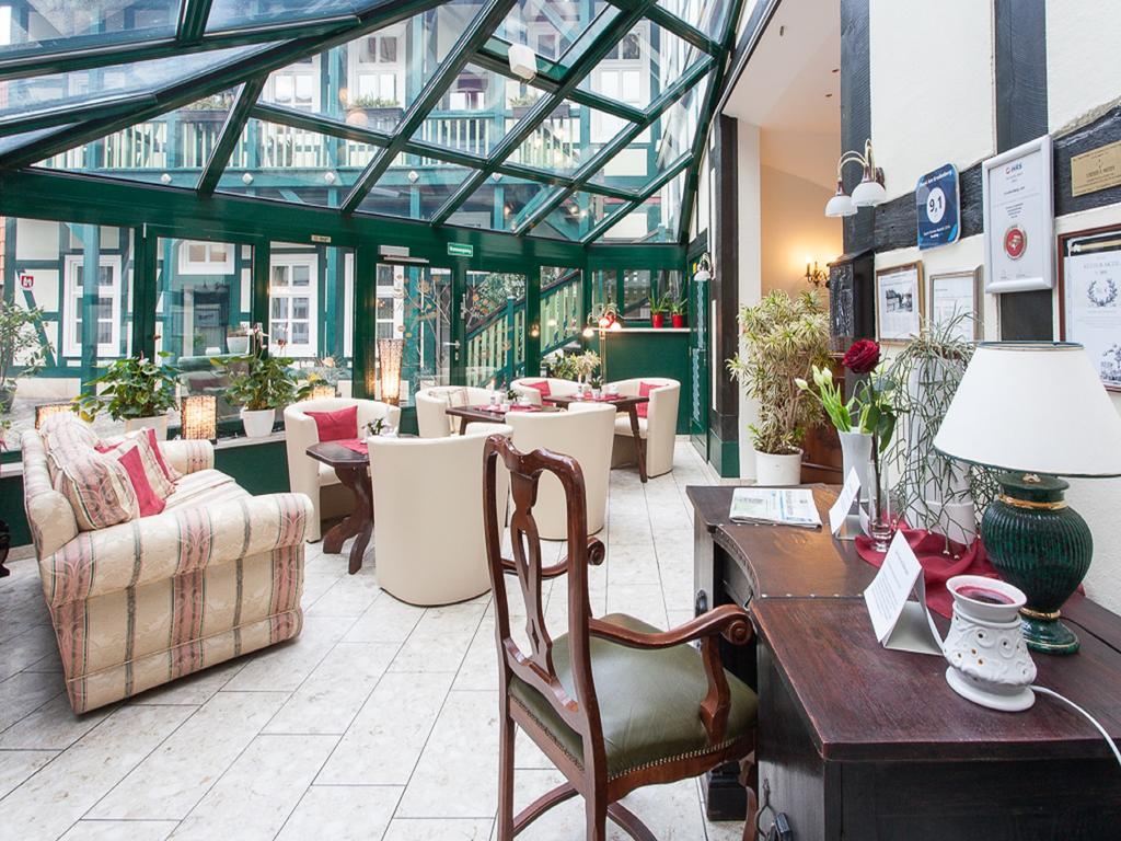 Hotel Am Grudenberg Халберщат Екстериор снимка